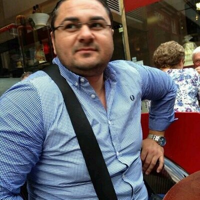 Profile Picture of Dan Lakatos (@andycolydan) on Twitter