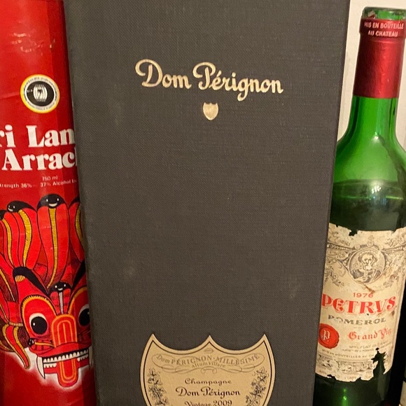 Profile Picture of Inka Savrda (@clairelamarr) on Poshmark