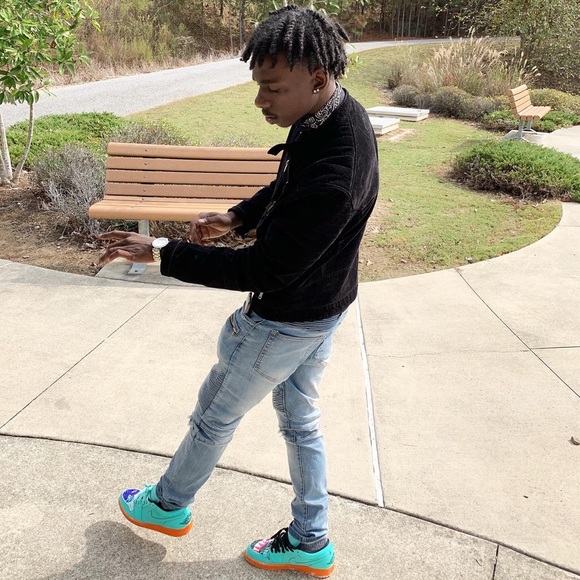 Profile Picture of Jay Stephens (@2demon) on Poshmark