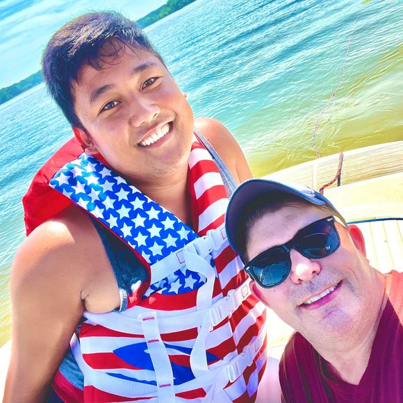 Profile Picture of Bryan Woolard (@bryan_woolard) on Poshmark