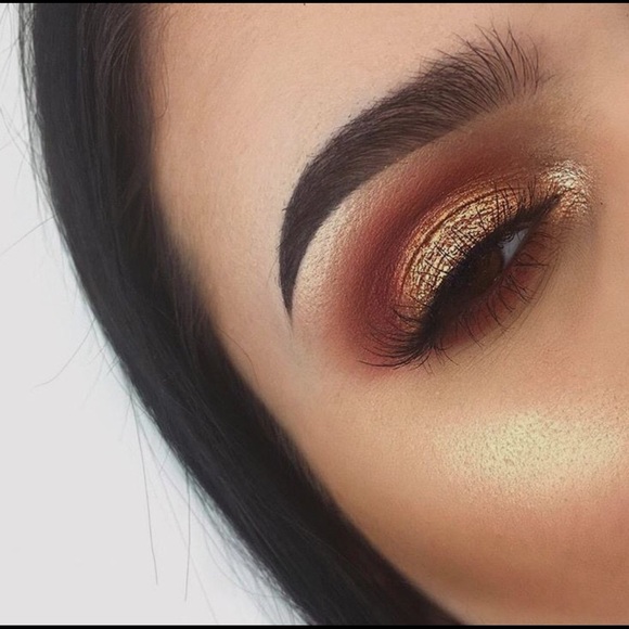 Nicolette Vannucci - Poshmark Profile Picture of Nicolette Vannucci (@nicolettevn) on Poshmark