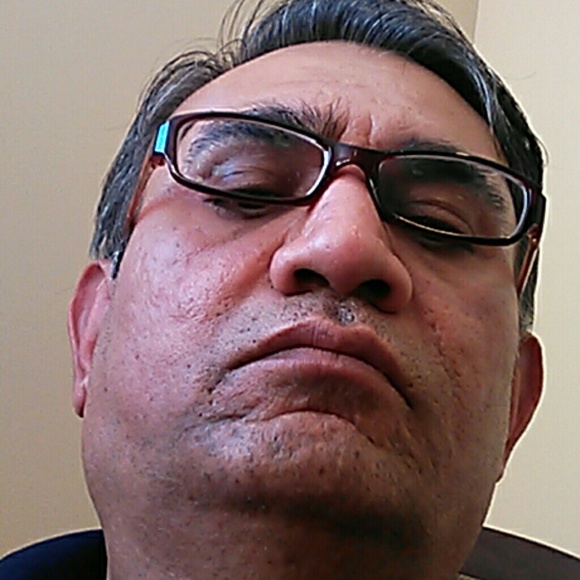 Profile Picture of Nooruddin Kanjiani (@noorkanjiani) on Poshmark