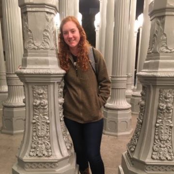 Profile Picture of Cierra Braxton (@cierrabraxton) on Poshmark