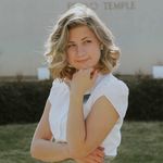 Profile Picture of Robyn Russell (@robynbrussell) on Instagram