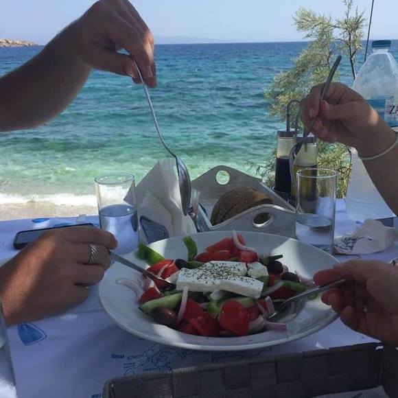 Profile Picture of George Roussos (@g50roussos) on Poshmark