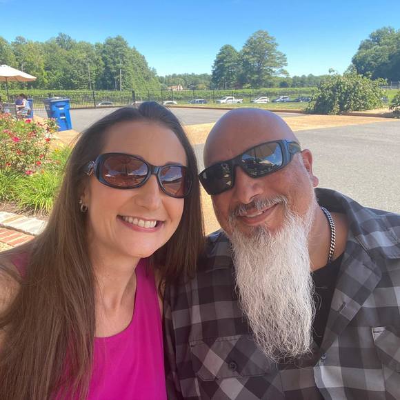 Profile Picture of Michael Losoya (@mikelosoya) on Poshmark