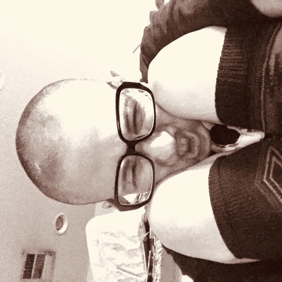 Profile Picture of Jami Moore (@j2a2m2i) on Poshmark