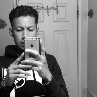 Profile Picture of El Rey Del Sur (@Acapulco_Nick) on Twitter
