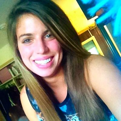 Profile Picture of Julia Cummings (@jcumm23) on Twitter