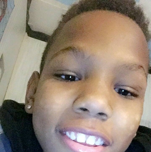 Profile Picture of John Johnson (@lilsavage21) on Poshmark