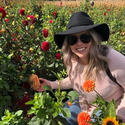 Profile Picture of Laura Dobos (@dobos_laura) on Twitter