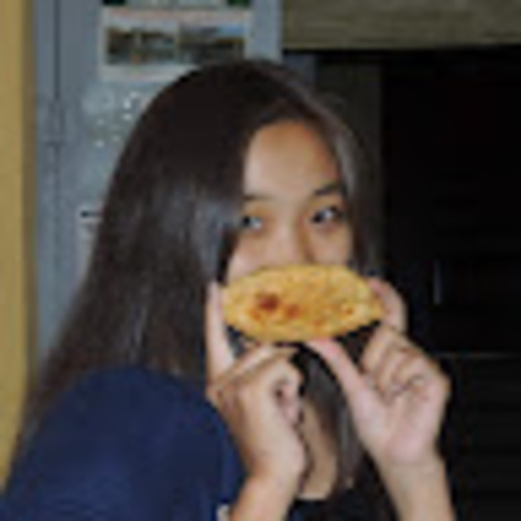 Profile Picture of Suvd-erdene Erdenebaatar (@esuvdaa2002) on Poshmark