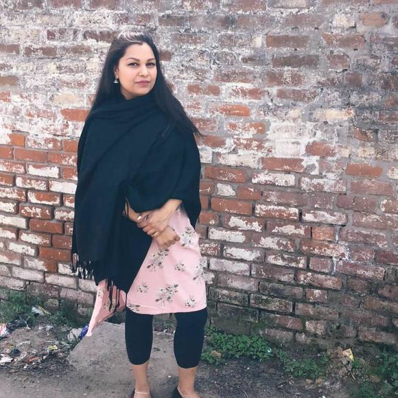 Profile Picture of Girin Mehmi (@girinmehmi) on Poshmark