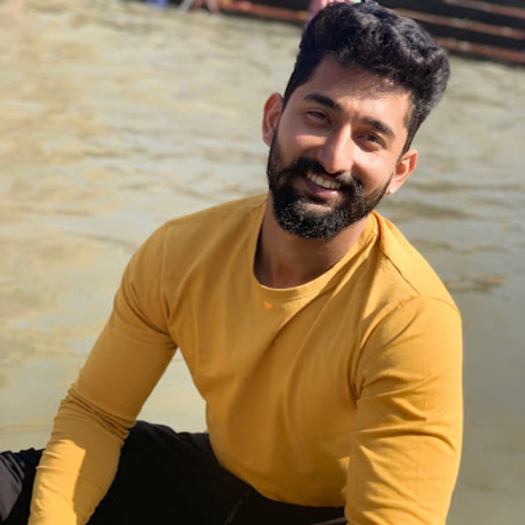 Profile Picture of Mohit Mahajan (@95mahajan) on Poshmark