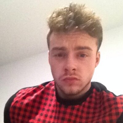 Profile Picture of Simon Francis (@SimonFrancis13) on Twitter