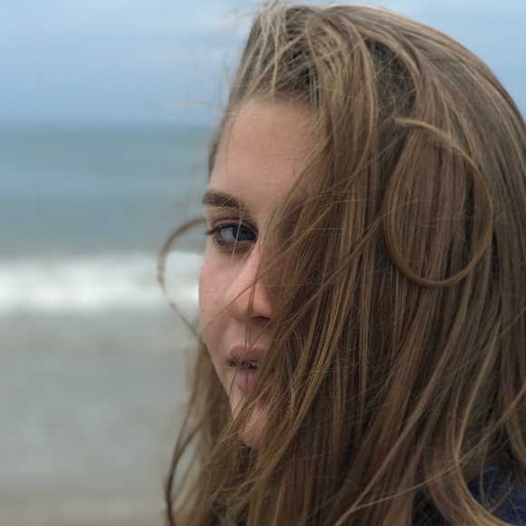 Profile Picture of Zoe Stocco (@zoenix) on Poshmark