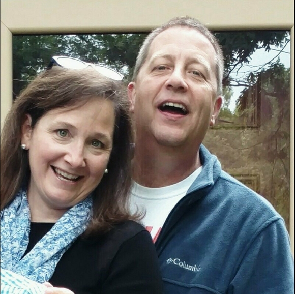 Profile Picture of Cindy Holsinger clapp (@cdhc) on Poshmark