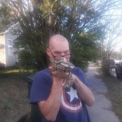 Profile Picture of Eric Gilliam (@JaxJags1993) on Twitter