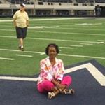 Profile Picture of Delphine Harris (@dcre8beauty) on Instagram