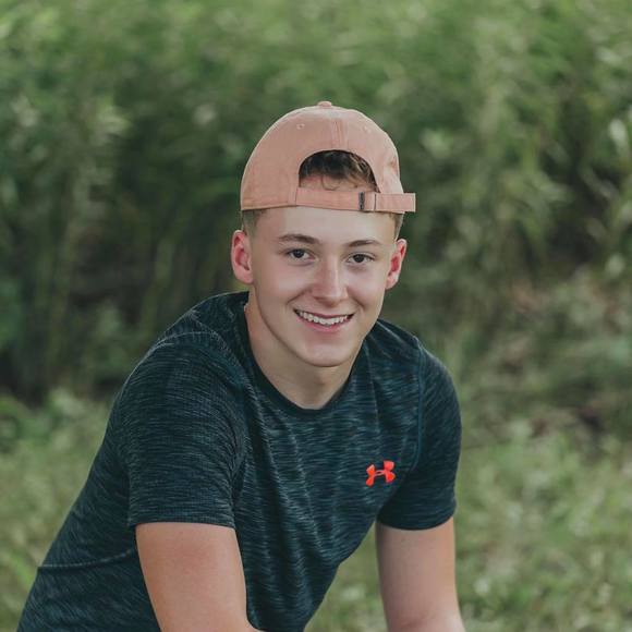 Profile Picture of Dylan Mason (@dylan_mason) on Poshmark