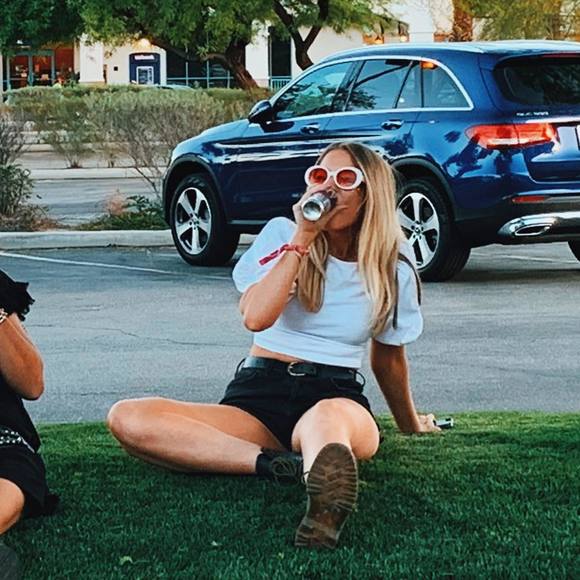 Profile Picture of Madi Hearington (@madihearington) on Poshmark