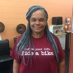 Profile Picture of Joshlyn Davis (@davisjoshlyn) on Instagram