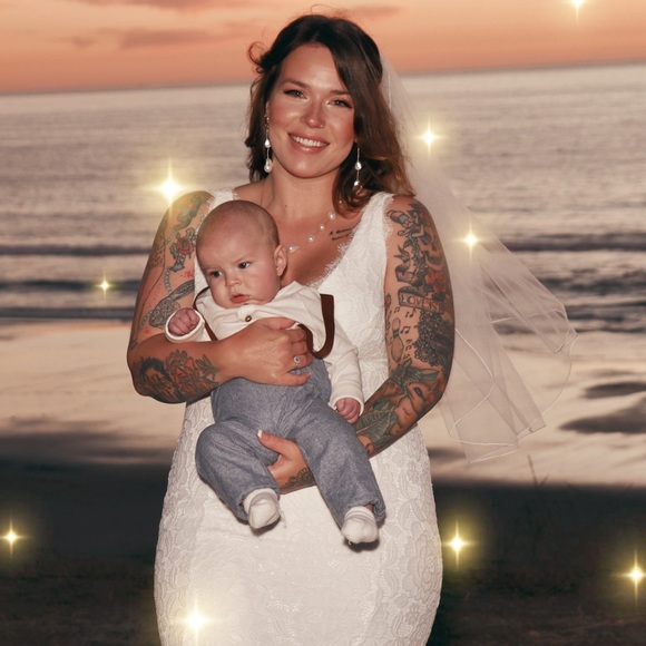 Profile Picture of Brittany Schaller (@bbolton21) on Poshmark