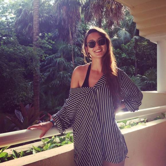 Profile Picture of Admira Mesanovic (@admiram89) on Poshmark
