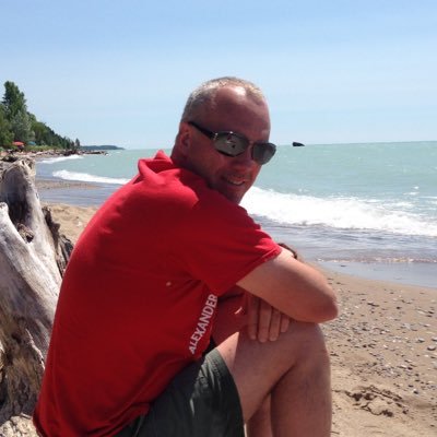 Profile Picture of Bill Thomson 🇨🇦 (@billinthegore) on Twitter