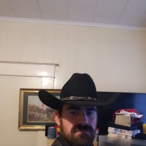 Profile Picture of Tony Rushing (@highlandniceguy) on Poshmark