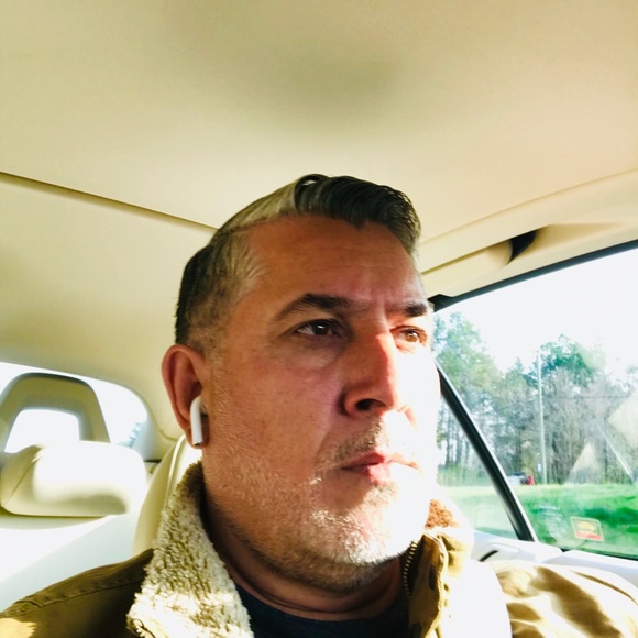 Profile Picture of Murtaza Mostamandi (@murtazam) on Poshmark