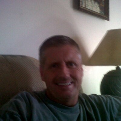 Profile Picture of Terry Tolson (@1suelovE) on Twitter