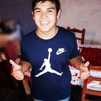 Profile Picture of Leones Thomas (@ThomasLeones) on Twitter