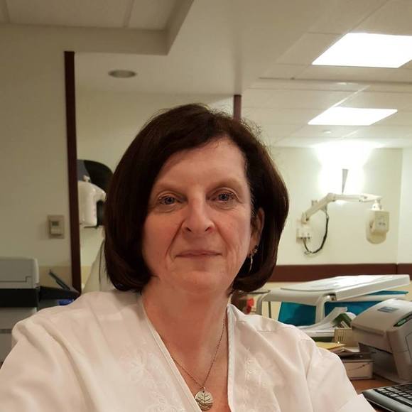 Profile Picture of Christine Jarvie (@dialysisrn) on Poshmark