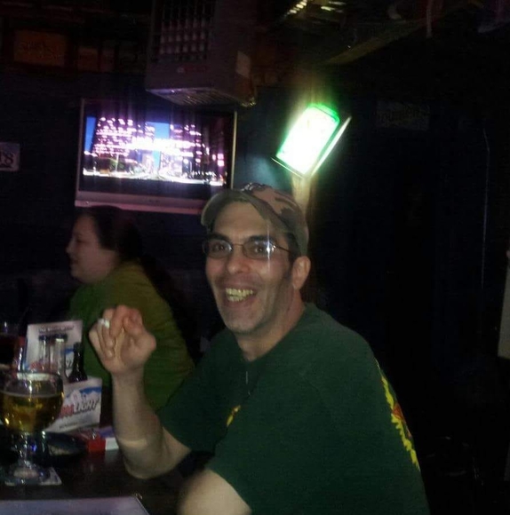 Profile Picture of Bobby Barton (@frbarton6886) on Poshmark