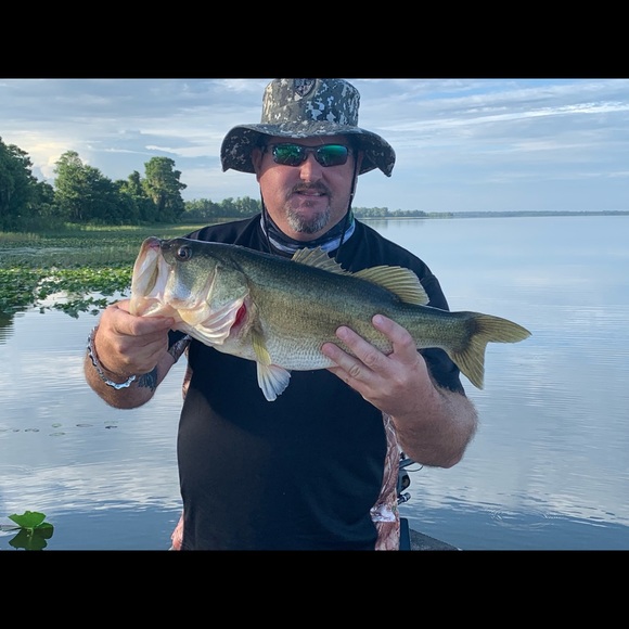 Profile Picture of Jason Childress (@gatorboy79) on Poshmark