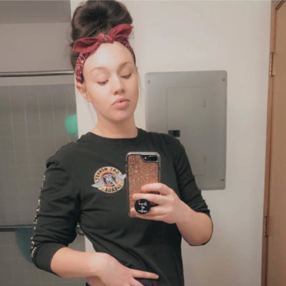 Profile Picture of Megan Latture (@latturemegan) on Poshmark