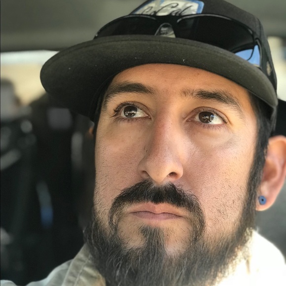 Profile Picture of Brian Robles (@brob322) on Poshmark
