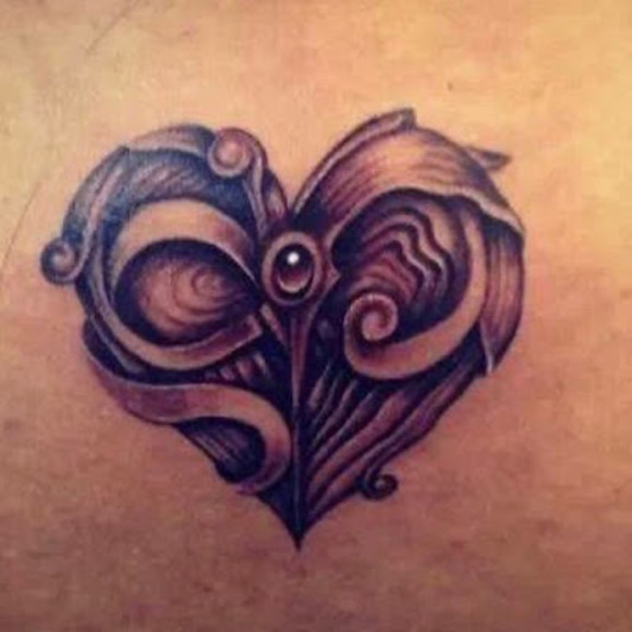 Profile Picture of Ashwini Kamath (@a_kamath) on Poshmark