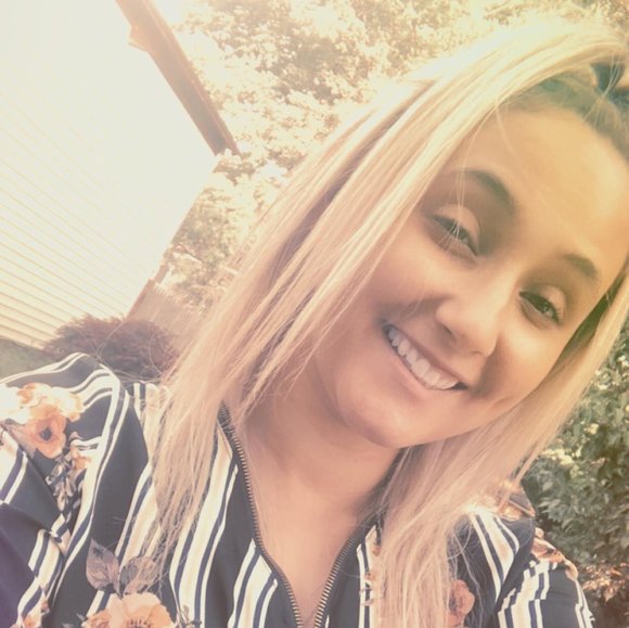Profile Picture of Molly Dacy (@dacyx11) on Poshmark