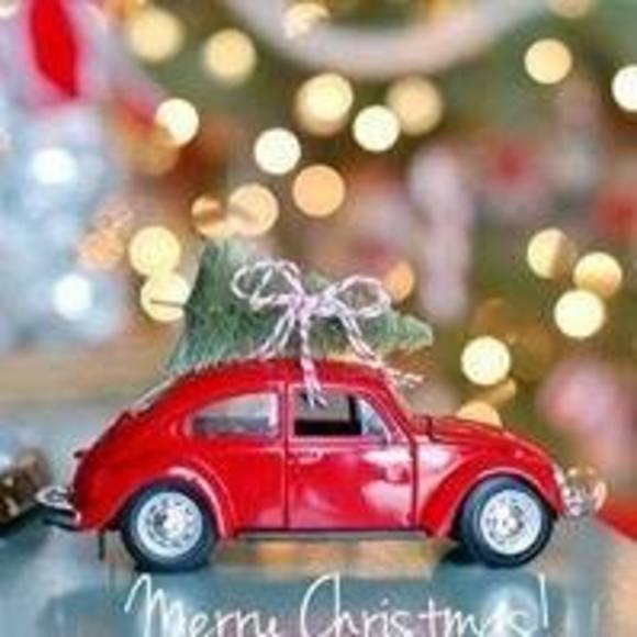 Profile Picture of Ruby Segura (@indirasegura74) on Poshmark