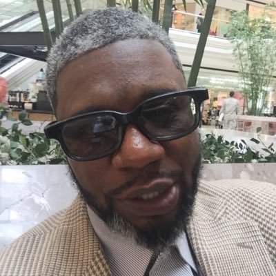 Profile Picture of Ron Edmonds (@RonnieEdmonds7) on Twitter
