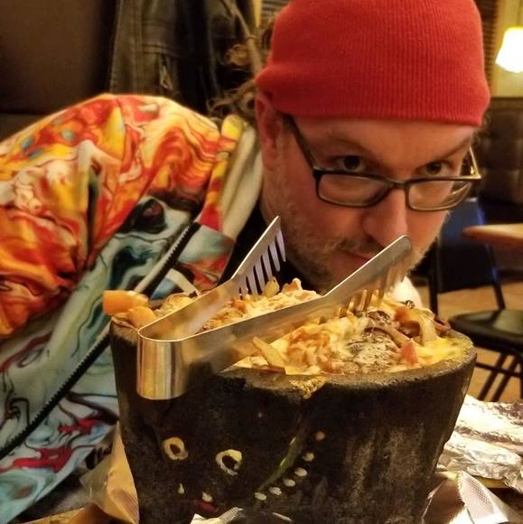 Profile Picture of Joe Rhodes (@joemfkr) on Poshmark