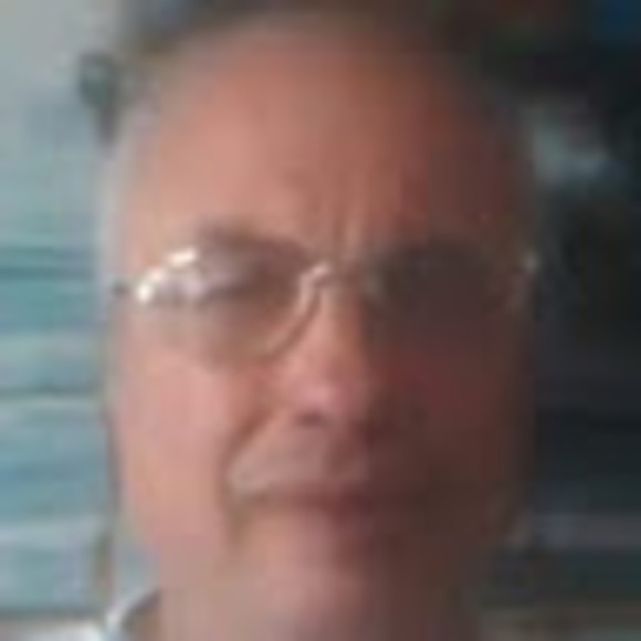 Profile Picture of Richard Pulliam (@richard_pulliam) on Poshmark