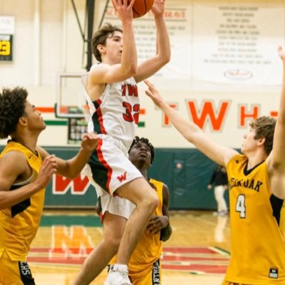 Profile Picture of Chase Edwards (@ChaseEd95736634) on Twitter