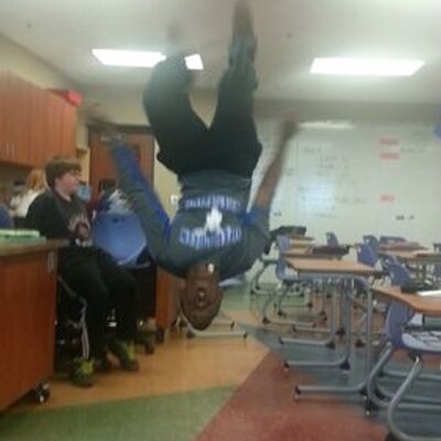 Profile Picture of Tony Rayburn (@RayburnTony) on Twitter