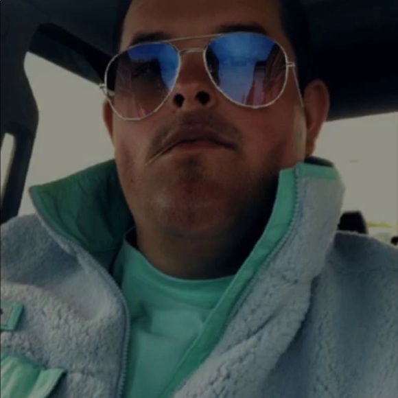 Profile Picture of Todd Alston (@toddalston) on Poshmark