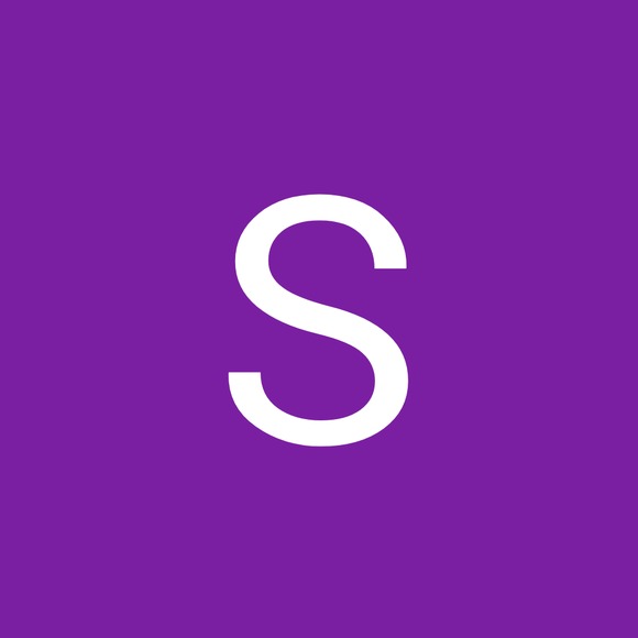 Profile Picture of Simply Siehra (@mansaraysiehra) on Poshmark