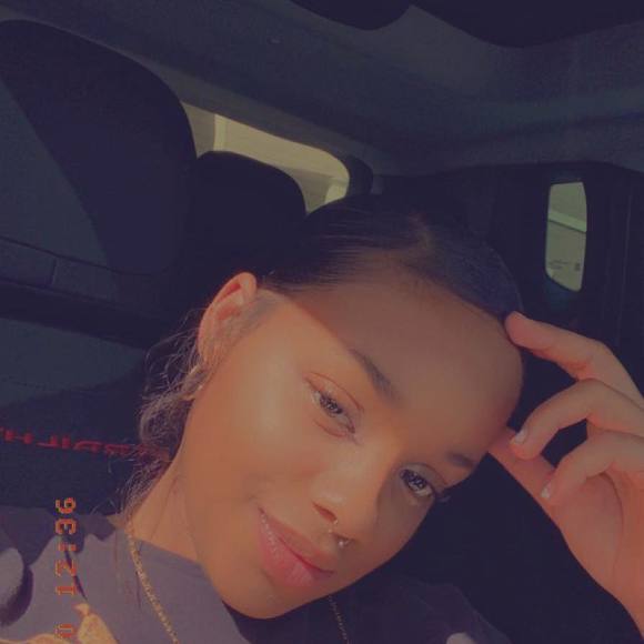 Profile Picture of Sol Rodriguez (@solvero24) on Poshmark