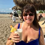 Profile Picture of Robin Ouellette (@robinouellette) on Instagram
